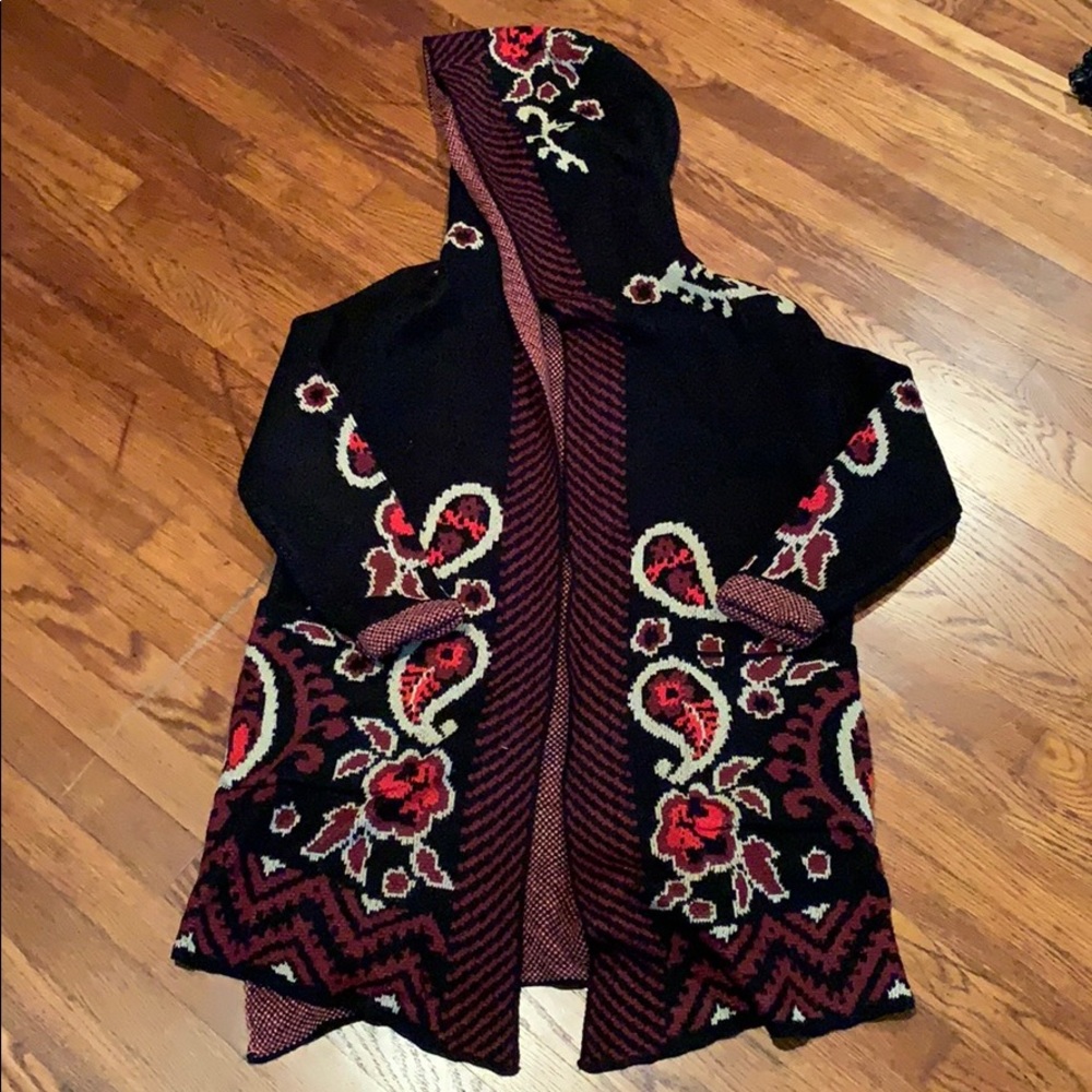 Vertigo cardigan size S